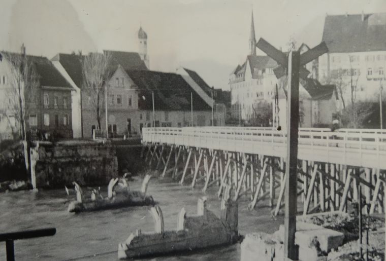 brueckensprengung_1945_4