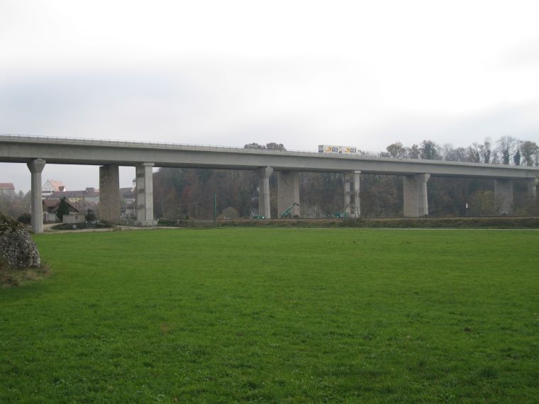 donauviadukt_neubau_oktober_2013_zwei_bruecken